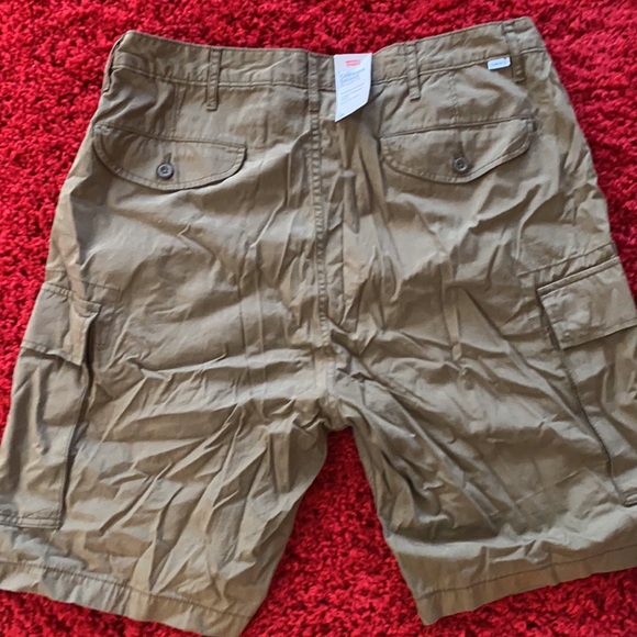 Signature by Levi Strauss Shorts Levi Cargo Shorts Nwt Poshmark